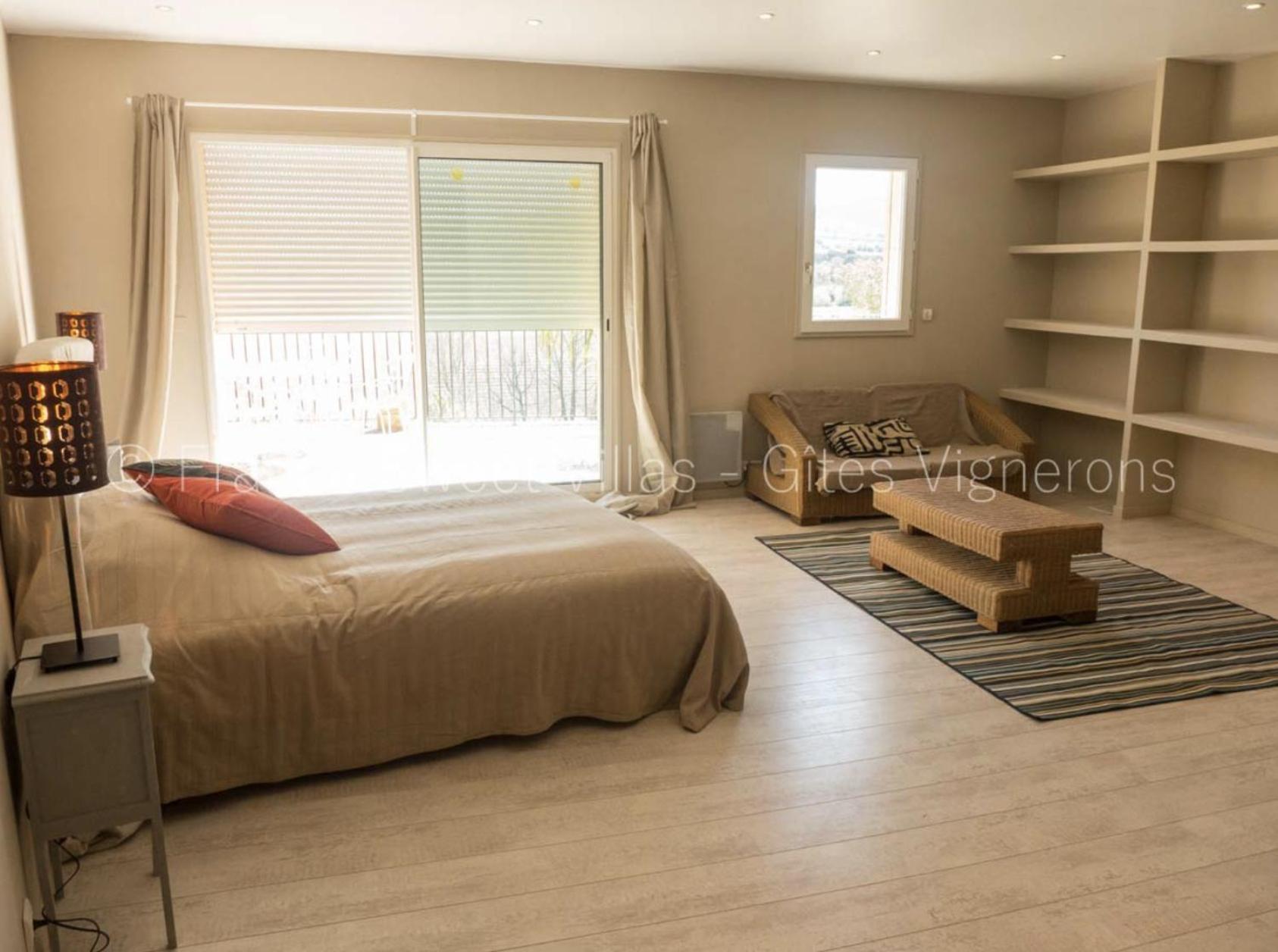 Suite Ou Chambre Privee A La Forge Des Cypres Loupia Exterior photo